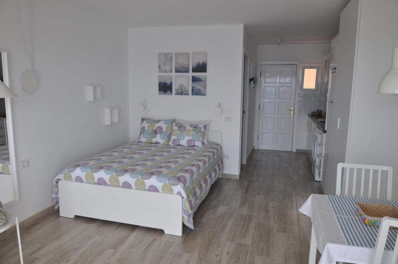 Bright Studio By The Sea Icod De Los Vinos Exterior photo